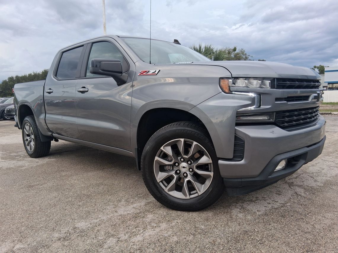2021 Chevrolet Silverado 1500 Crew Cab RST Pickup 4D 5 3/4 ft