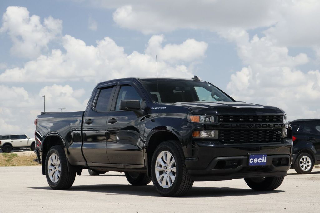 2021 Chevrolet Silverado 1500 Custom Hondo TX