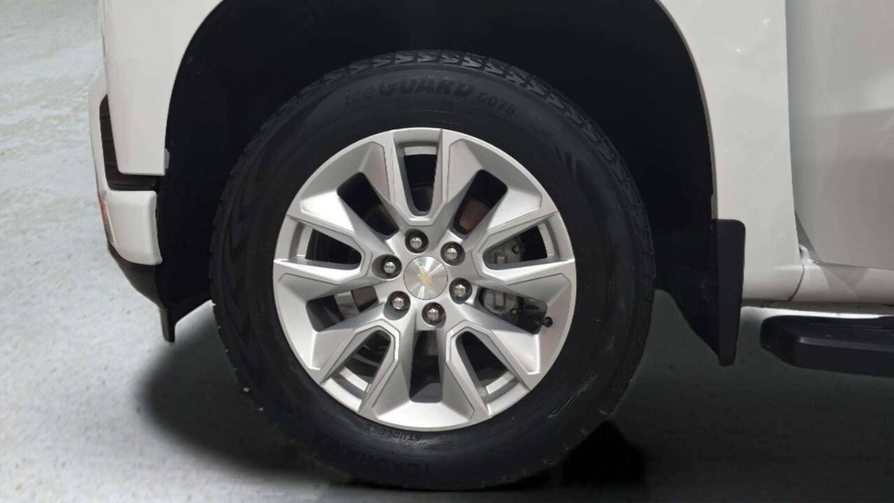 2021 Chevrolet Silverado 1500 Custom 4x4 4dr Crew Cab 5.8 ft. SB Chesterfield MI