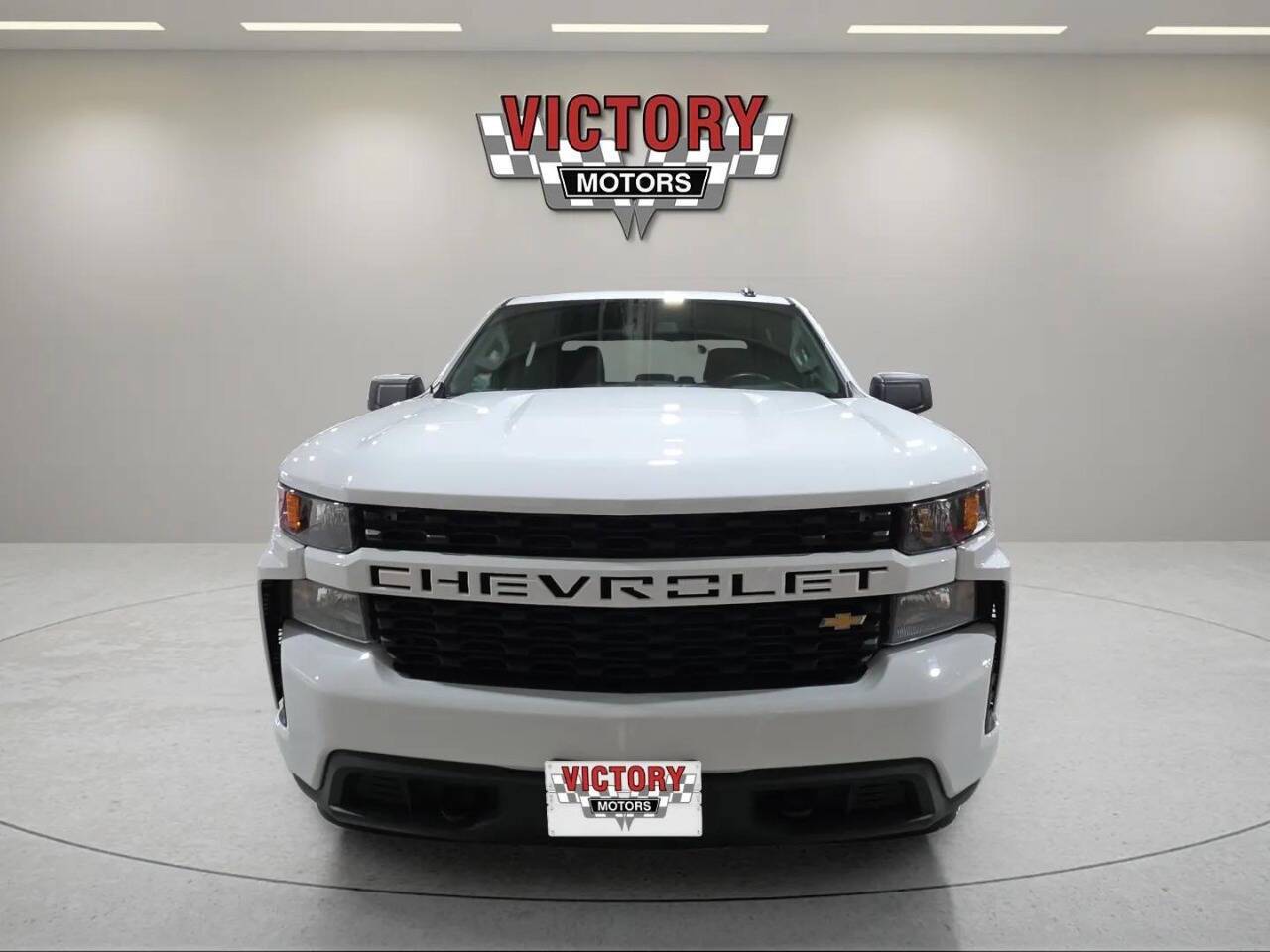 2021 Chevrolet Silverado 1500 Custom 4x4 4dr Crew Cab 5.8 ft. SB Chesterfield MI