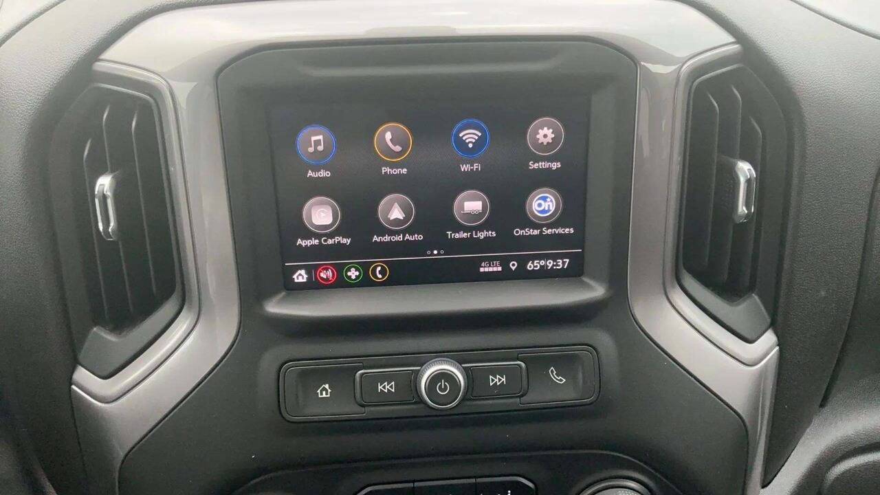 2021 Chevrolet Silverado 1500 Custom 4x4 4dr Crew Cab 6.6 ft. SB Chesterfield MI