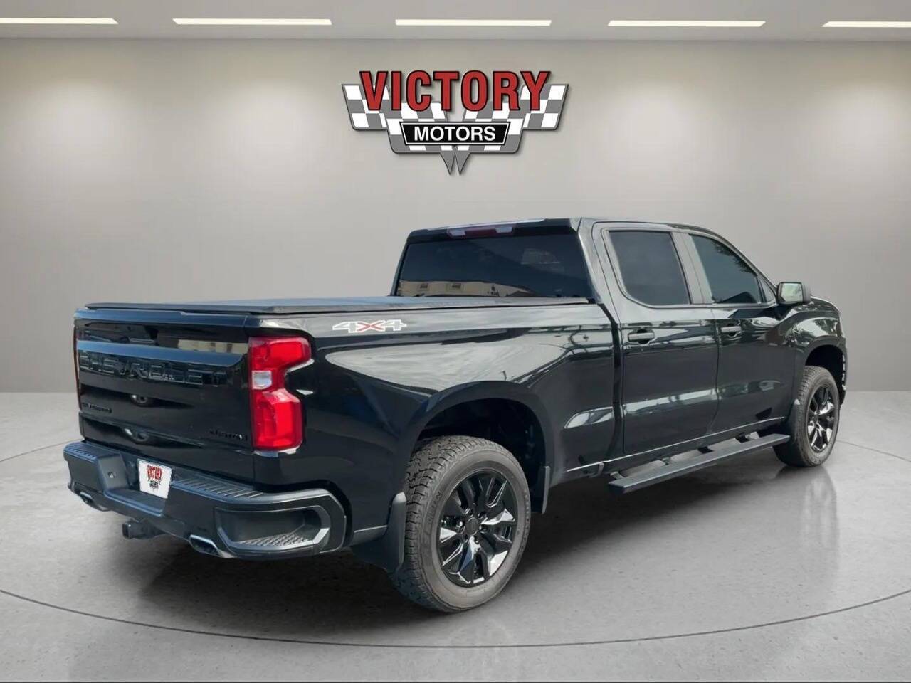 2021 Chevrolet Silverado 1500 Custom 4x4 4dr Crew Cab 6.6 ft. SB Chesterfield MI
