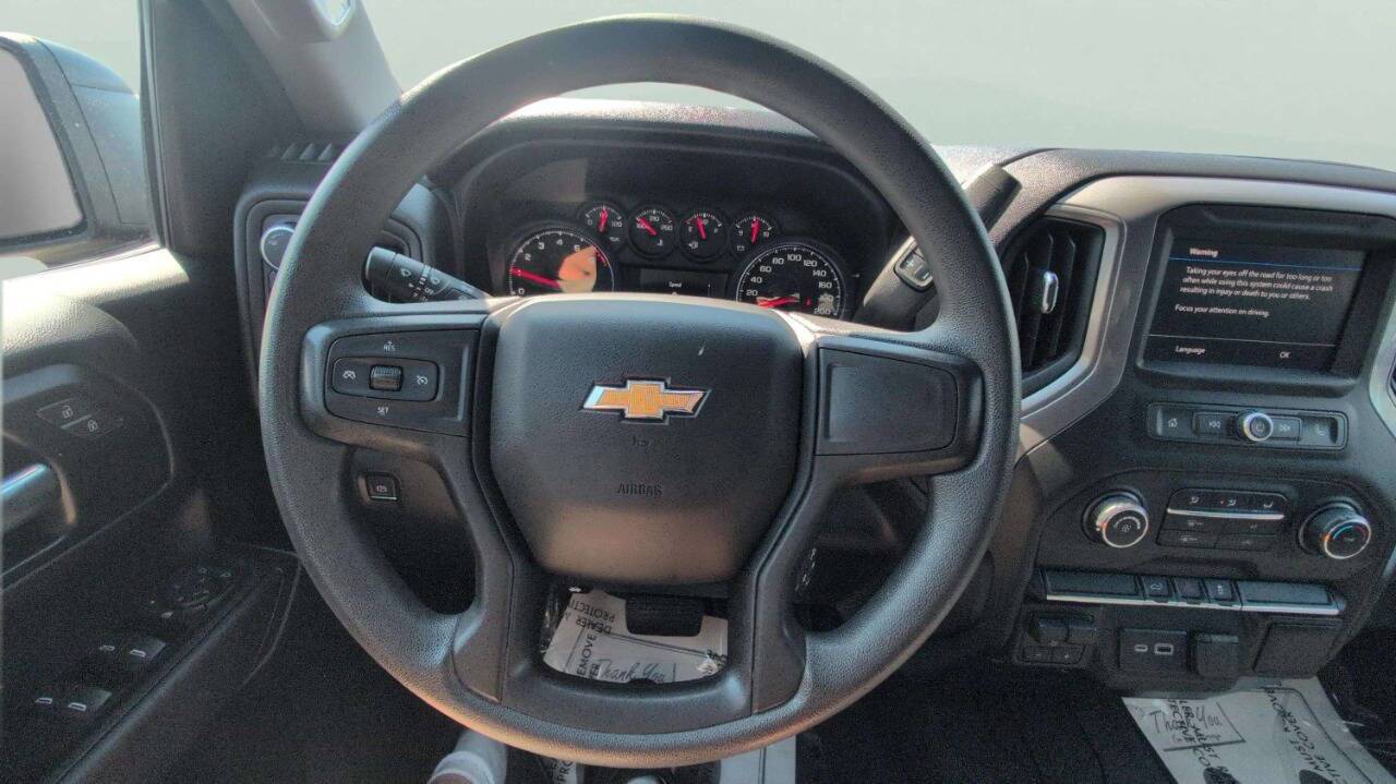 2021 Chevrolet Silverado 1500 Custom 4x4 4dr Crew Cab 6.6 ft. SB Chesterfield MI