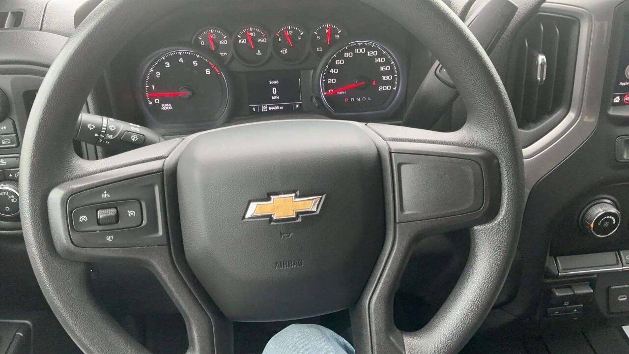 2021 Chevrolet Silverado 1500 Custom 4x4 4dr Crew Cab 6.6 ft. SB Chesterfield MI