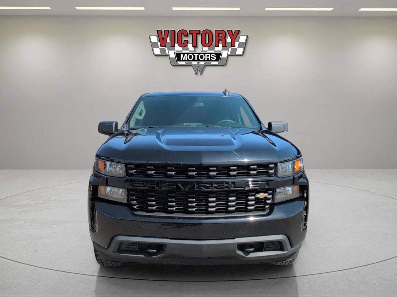 2021 Chevrolet Silverado 1500 Custom 4x4 4dr Crew Cab 6.6 ft. SB Chesterfield MI