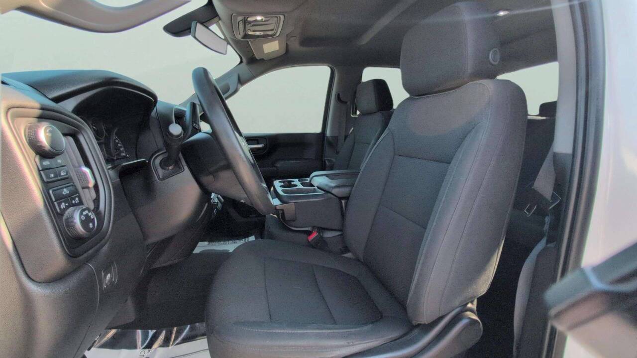 2021 Chevrolet Silverado 1500 Custom 4x4 4dr Crew Cab 6.6 ft. SB Lake Orion MI