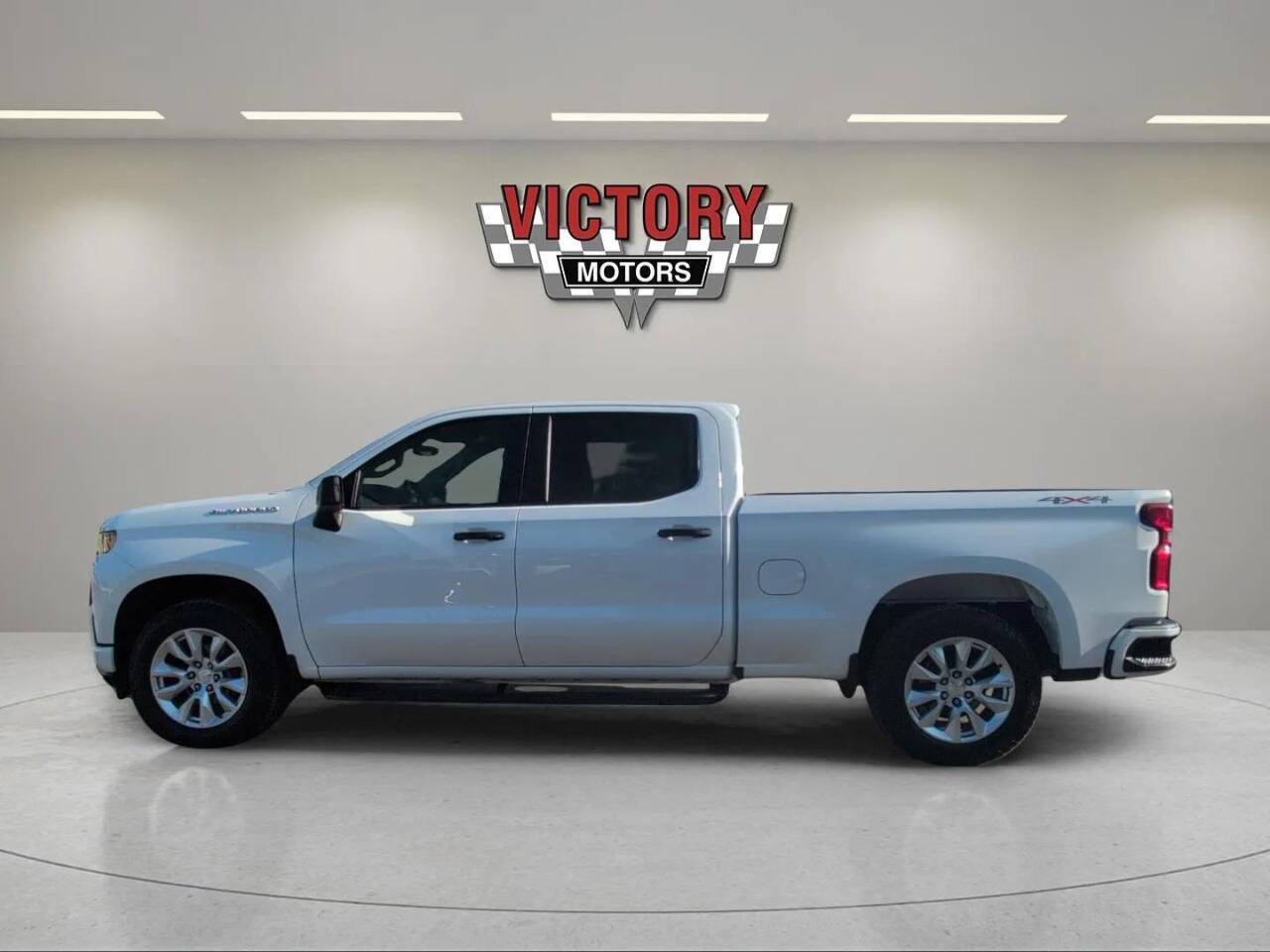 2021 Chevrolet Silverado 1500 Custom 4x4 4dr Crew Cab 6.6 ft. SB Lake Orion MI