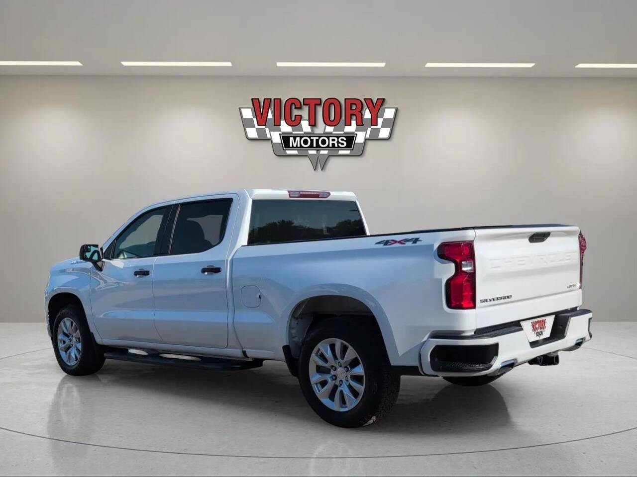 2021 Chevrolet Silverado 1500 Custom 4x4 4dr Crew Cab 6.6 ft. SB Lake Orion MI