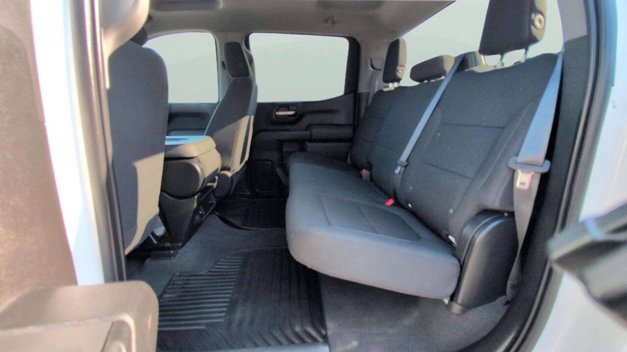 2021 Chevrolet Silverado 1500 Custom 4x4 4dr Crew Cab 6.6 ft. SB Lake Orion MI