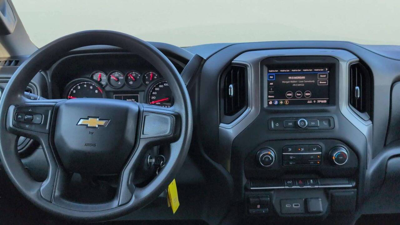 2021 Chevrolet Silverado 1500 Custom 4x4 4dr Crew Cab 6.6 ft. SB Lake Orion MI