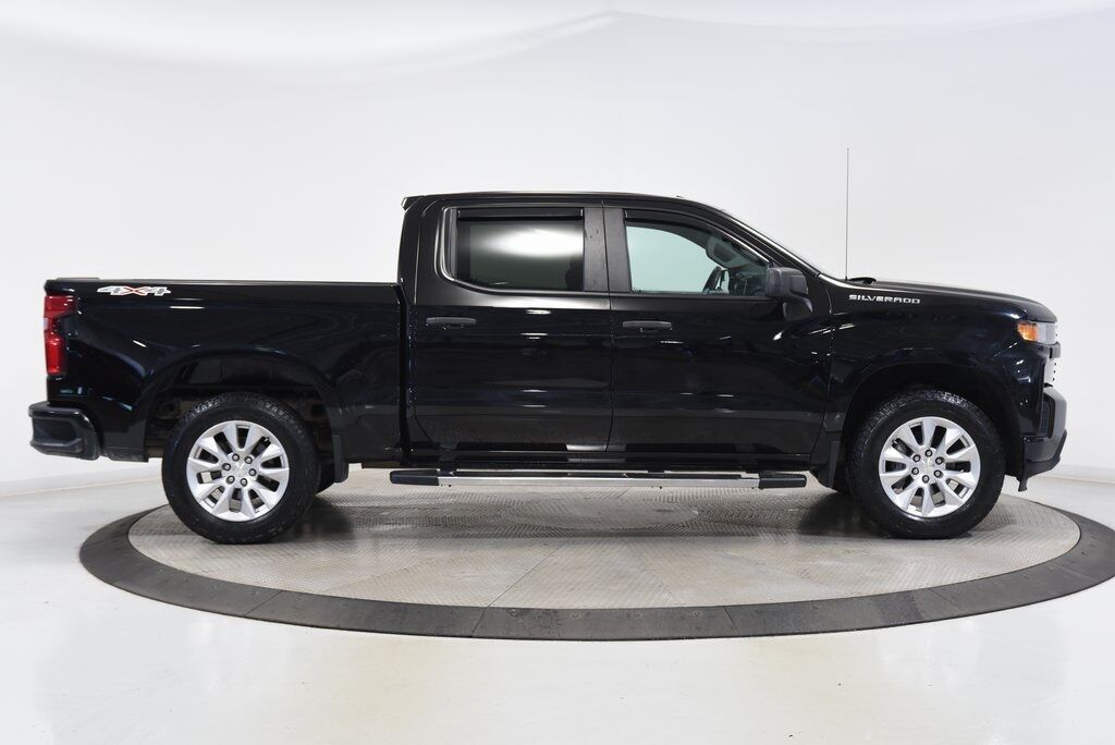 2021 Chevrolet Silverado 1500 Custom Akron