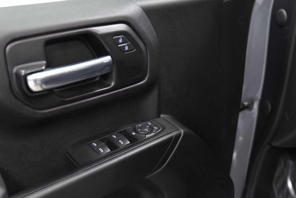 2021 Chevrolet Silverado 1500 Custom Akron OH