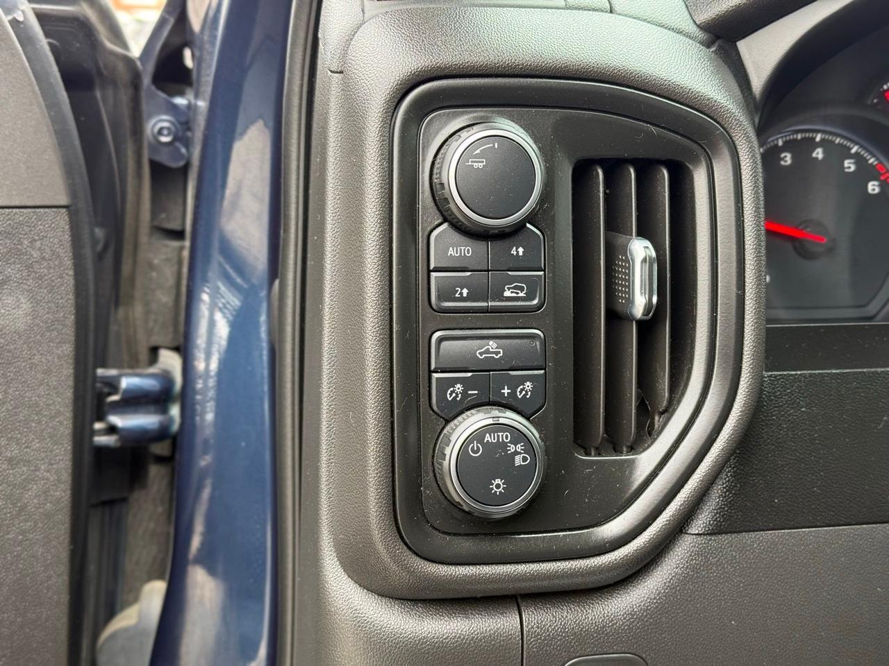 2021 Chevrolet Silverado 1500 Custom Crestwood KY