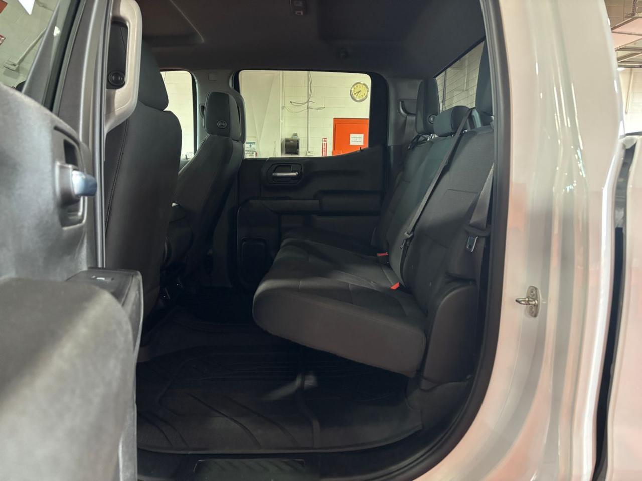 2021 Chevrolet Silverado 1500 Custom Crew Cab Short Box 4WD Franklin OH