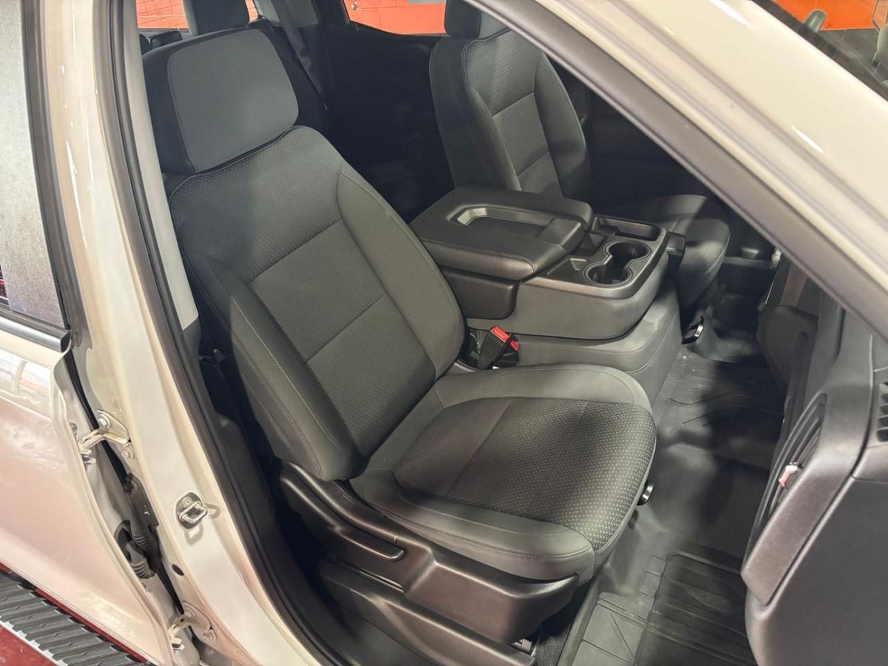 2021 Chevrolet Silverado 1500 Custom Crew Cab Short Box 4WD Franklin OH
