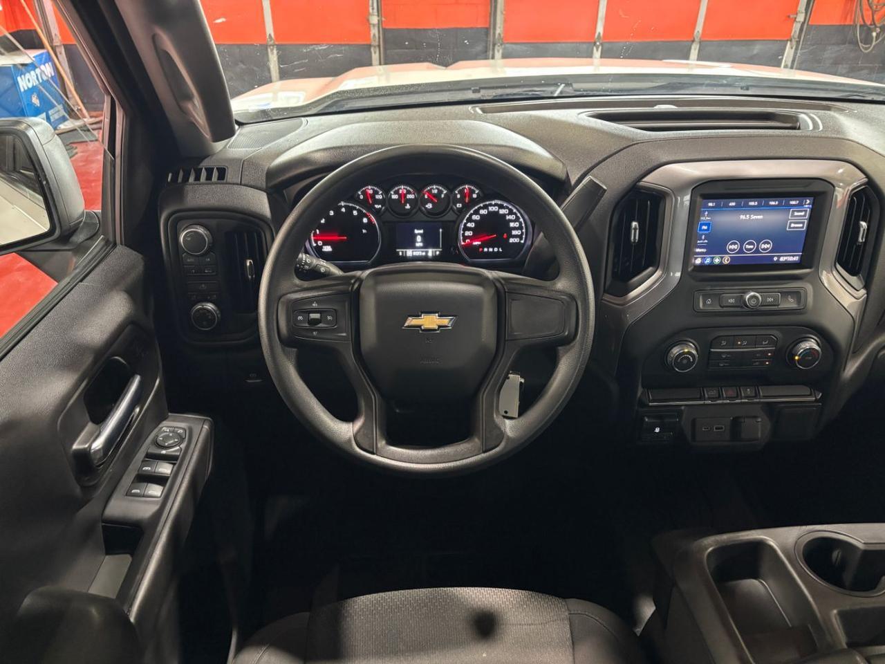 2021 Chevrolet Silverado 1500 Custom Crew Cab Short Box 4WD Franklin OH