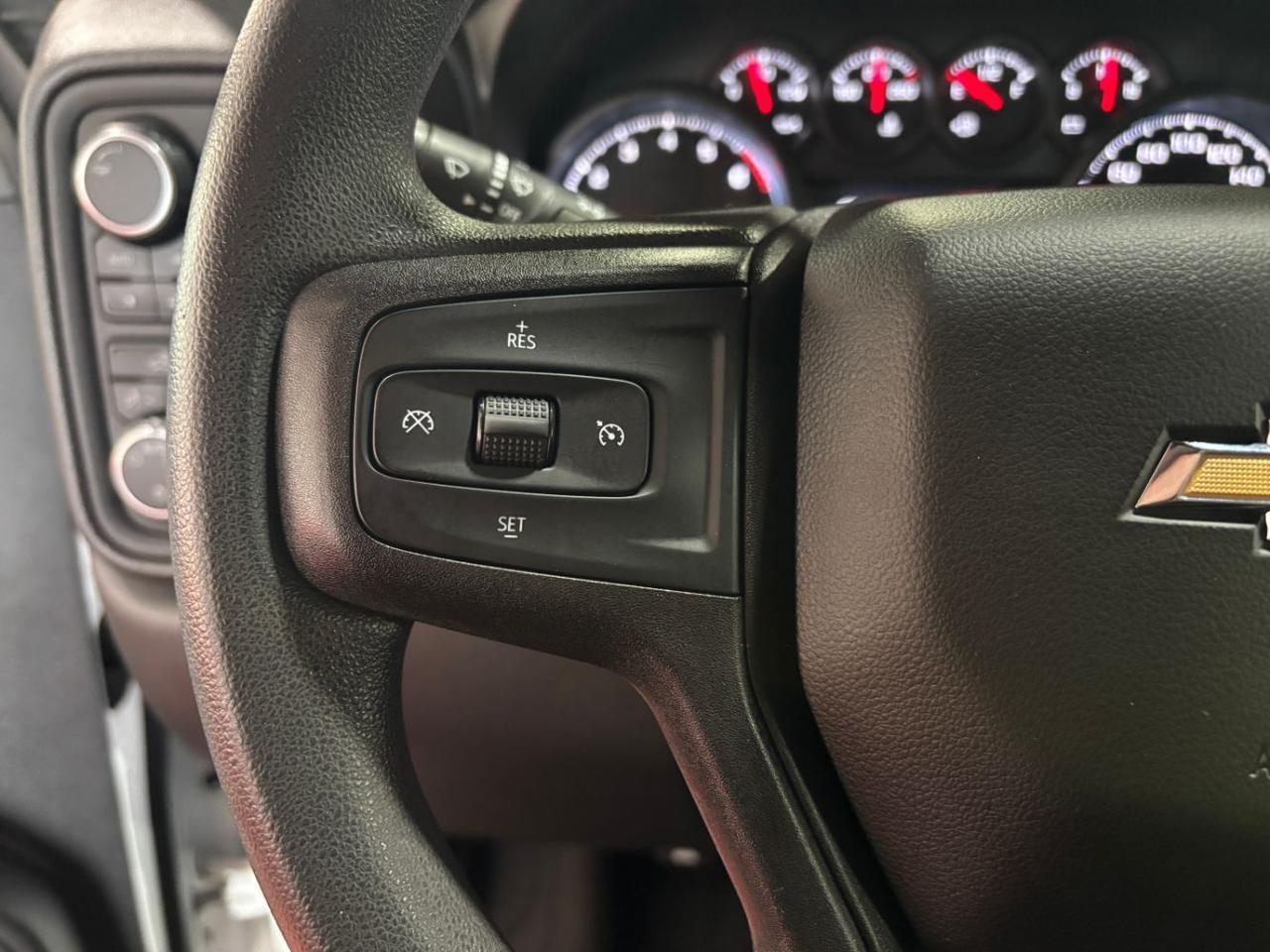 2021 Chevrolet Silverado 1500 Custom Crew Cab Short Box 4WD Franklin OH
