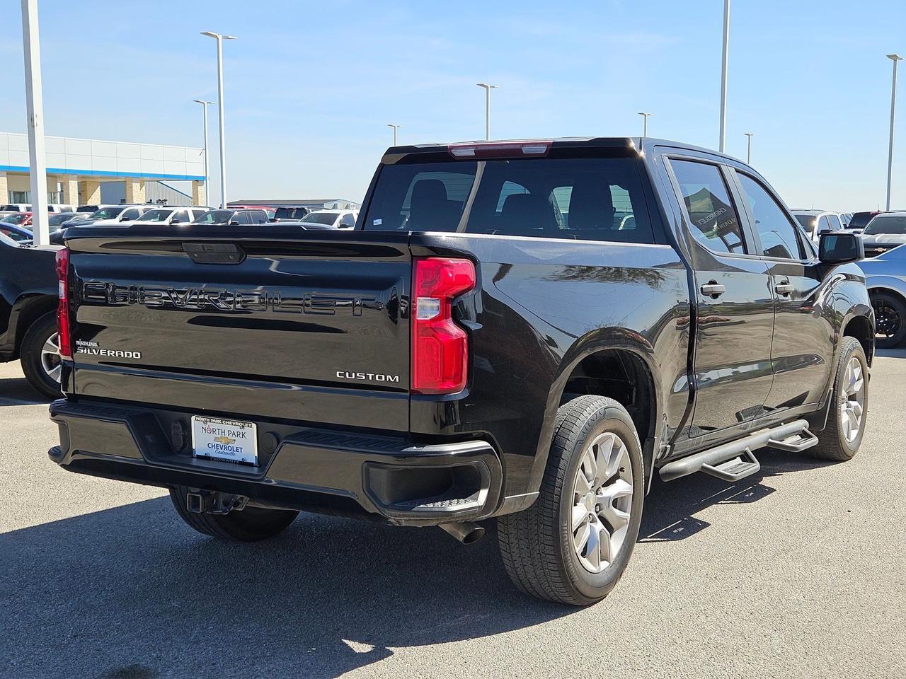 2021 Chevrolet Silverado 1500 Custom