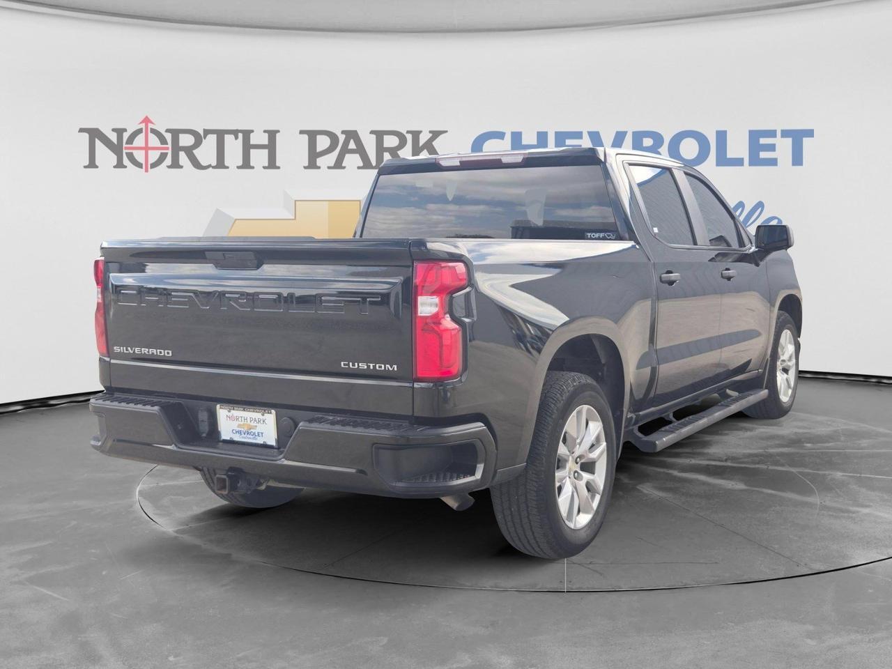 2021 Chevrolet Silverado 1500 Custom