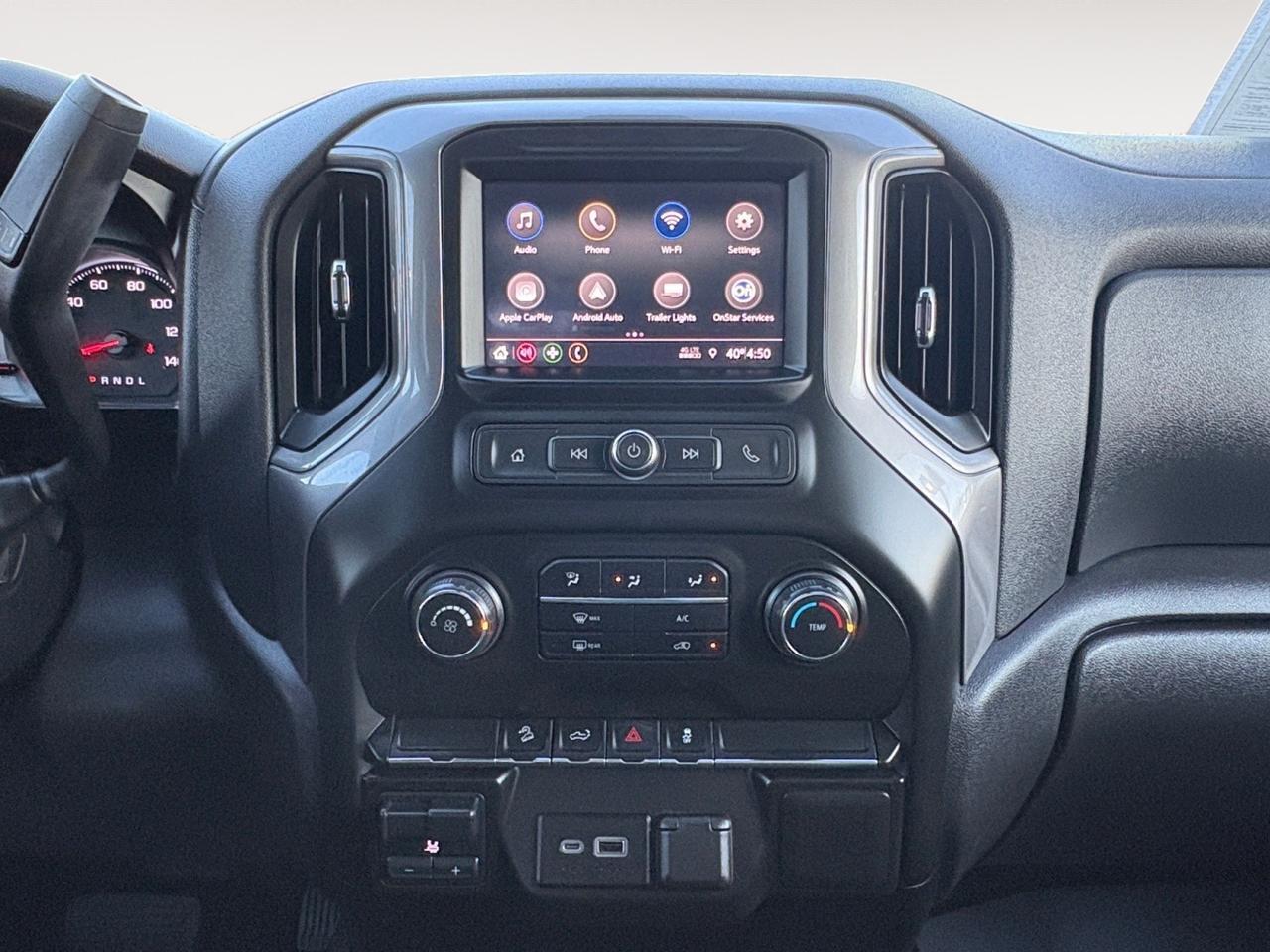 2021 Chevrolet Silverado 1500 Custom Trail Boss, BLACK TUBULAR STEPS, REAR CORNER STEPS, EZ LIFT & RELEASE TAILGATE, APPLE CARPLAY/ANDROID AUTO, REMOTE START, BACKUP CAMERA WITH PARKING SENSORS, BECOME A BOSS ON THE TRAIL OR ROAD! Virginia Beach VA