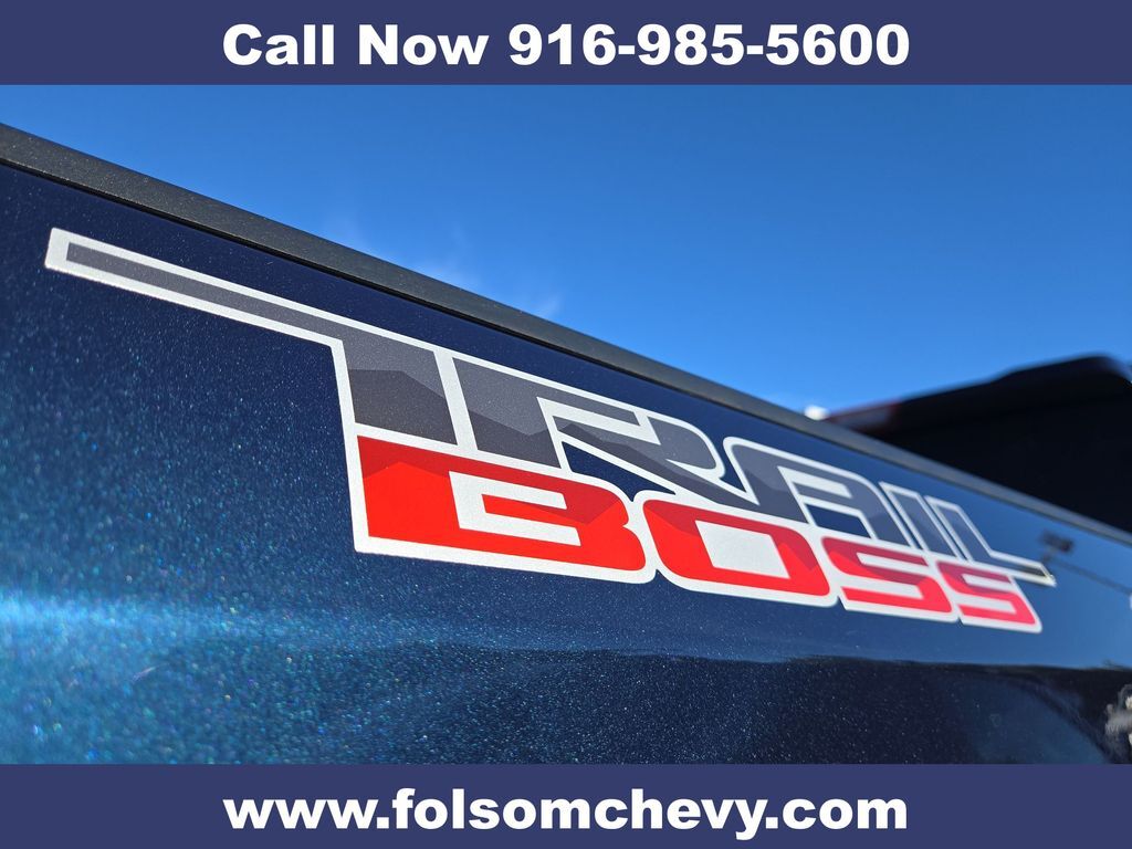 2021 Chevrolet Silverado 1500 Custom Trail Boss