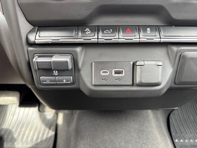 2021 Chevrolet Silverado 1500 Custom Trail Boss Random Lake WI