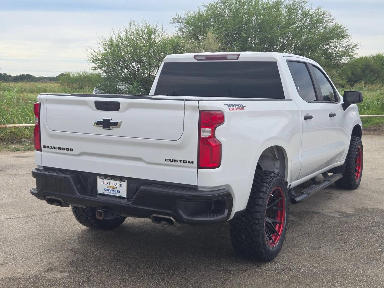 2021 Chevrolet Silverado 1500 Custom Trail Boss