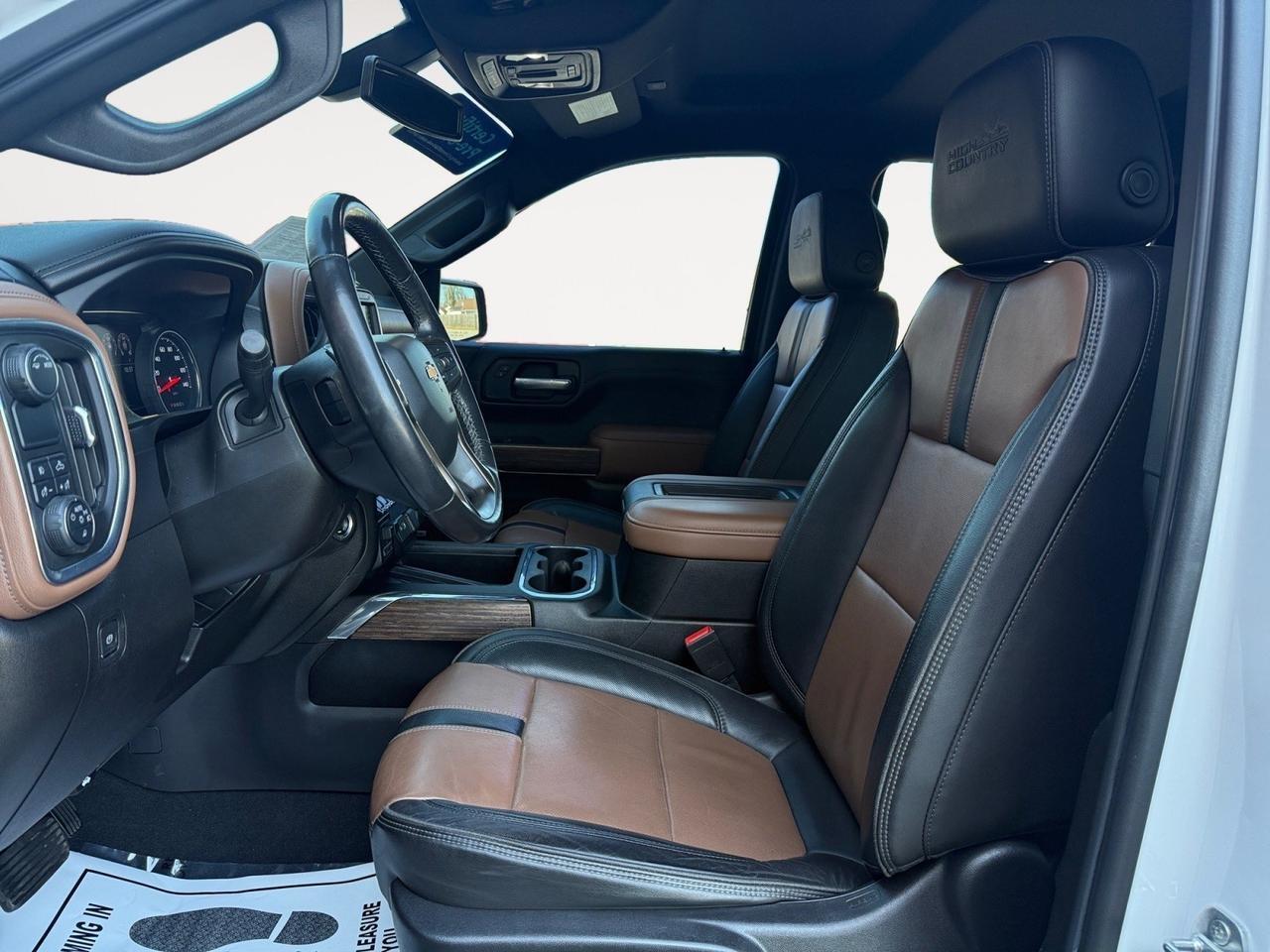 2021 Chevrolet Silverado 1500 High Country, APPLE CARPLAY/ANDROID AUTO, UNIVERSAL GARAGE DOOR OPENER, BOSE SPEAKERS, HEATED STEERING WHEEL, HEATED/VENTILATED SEATS, NAVIGATION, WIFI, POWER FOLDING MIRRORS, TOW HOOKS, TOW PACKAGE, TONNEAU COVER, POWER SLIDING REAR WINDOW, CLEAN CA