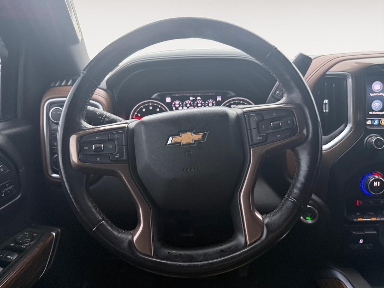 2021 Chevrolet Silverado 1500 High Country, HEATED/VENTILATED SEATS, HEATED REAR SEATS, SUNROOF, APPLE CARPLAY/ANDROID AUTO, RUNNING BOARDS, TOW PACAKAGE, POWER SLIDING REAR WINDOW, POWER FOLDING MIRRORS, UNIVERSAL GARAGE DOOR OPENER, BOSE SPEAKERS, CLEAN CARFAX, THIS CHEVROLET H Norfolk VA