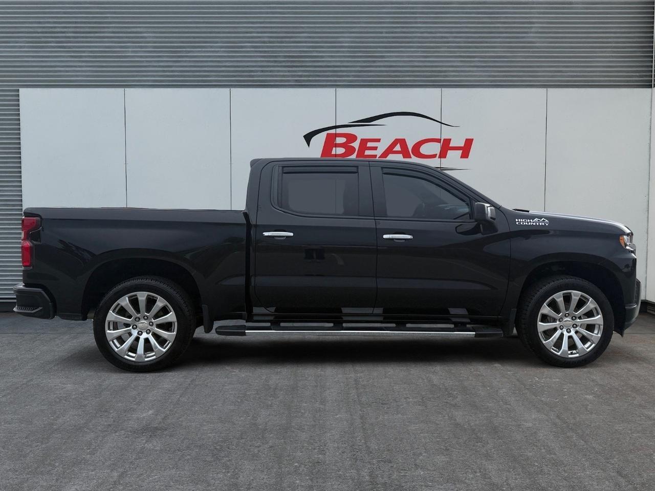 2021 Chevrolet Silverado 1500 High Country, HEATED/VENTILATED SEATS, HEATED REAR SEATS, SUNROOF, APPLE CARPLAY/ANDROID AUTO, RUNNING BOARDS, TOW PACAKAGE, POWER SLIDING REAR WINDOW, POWER FOLDING MIRRORS, UNIVERSAL GARAGE DOOR OPENER, BOSE SPEAKERS, CLEAN CARFAX, THIS CHEVROLET H Norfolk VA