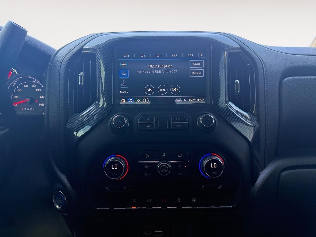 2021 Chevrolet Silverado 1500 LT, HEATED SEATS, APPLE CARPLAY/ANDROID AUTO, BED LINER, TONNEAU COVER, BACKUP CAMERA, POWER MIRRORS, REMOTE START, TOW PACKAGE, FUEL WHEELS, CLEAN CARFAX! Norfolk VA