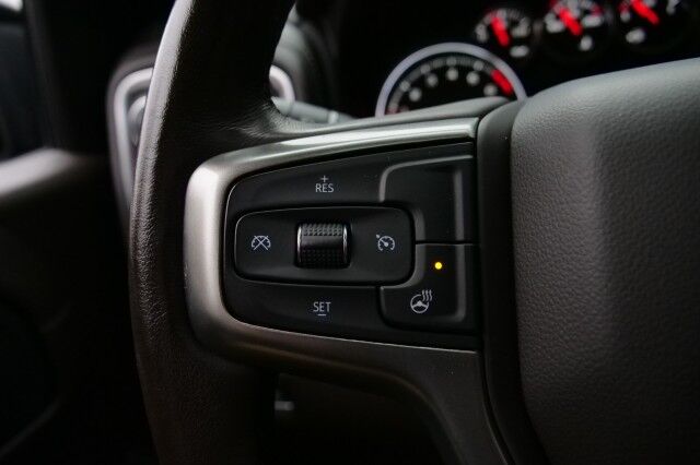 2021 Chevrolet Silverado 1500 LT Trail Boss 4X4 / Leer Bed Cap / 6.2L V8! High Point NC