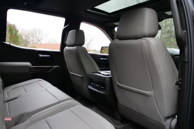 2021 Chevrolet Silverado 1500 LT Trail Boss 4X4 / Leer Bed Cap / 6.2L V8! High Point NC