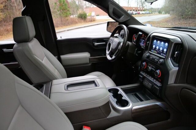 2021 Chevrolet Silverado 1500 LT Trail Boss 4X4 / Leer Bed Cap / 6.2L V8! High Point NC