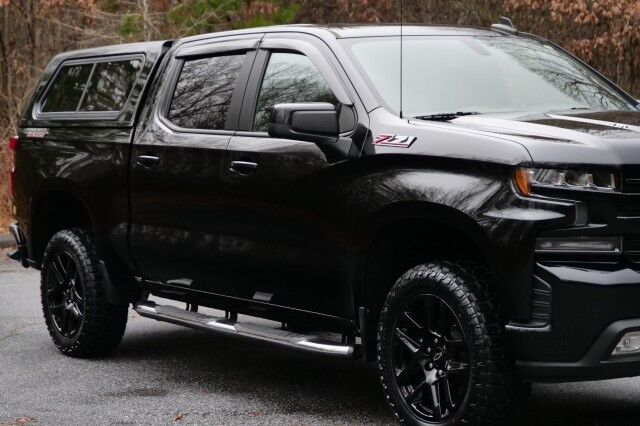 2021 Chevrolet Silverado 1500 LT Trail Boss 4X4 / Leer Bed Cap / 6.2L V8! High Point NC