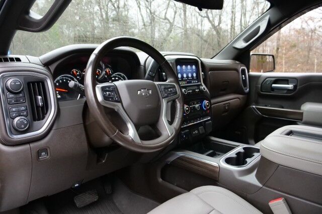 2021 Chevrolet Silverado 1500 LT Trail Boss 4X4 / Leer Bed Cap / 6.2L V8! High Point NC