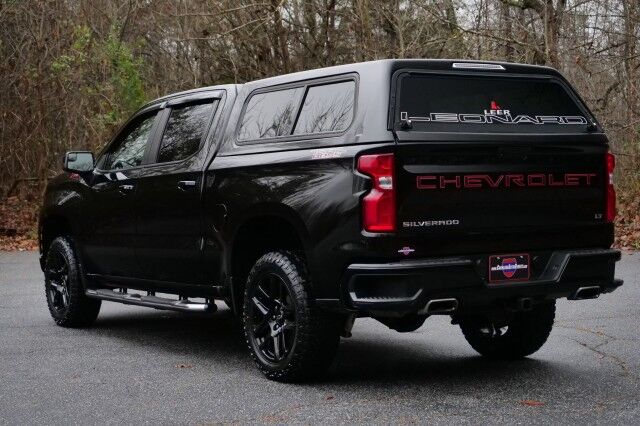 2021 Chevrolet Silverado 1500 LT Trail Boss 4X4 / Leer Bed Cap / 6.2L V8! High Point NC
