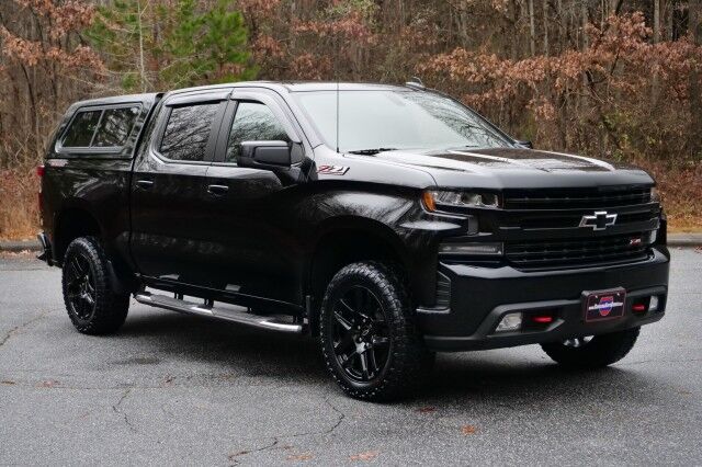 2021 Chevrolet Silverado 1500 LT Trail Boss 4X4 / Leer Bed Cap / 6.2L V8! High Point NC