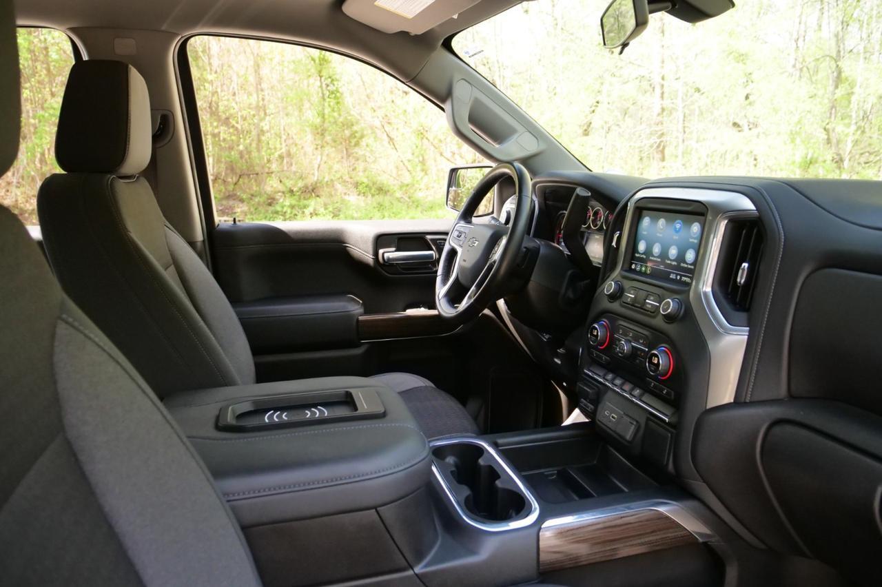 2021 Chevrolet Silverado 1500 LT Trail Boss 4X4 / Z71 Off Road / 6.2L V8! Lincolnton NC