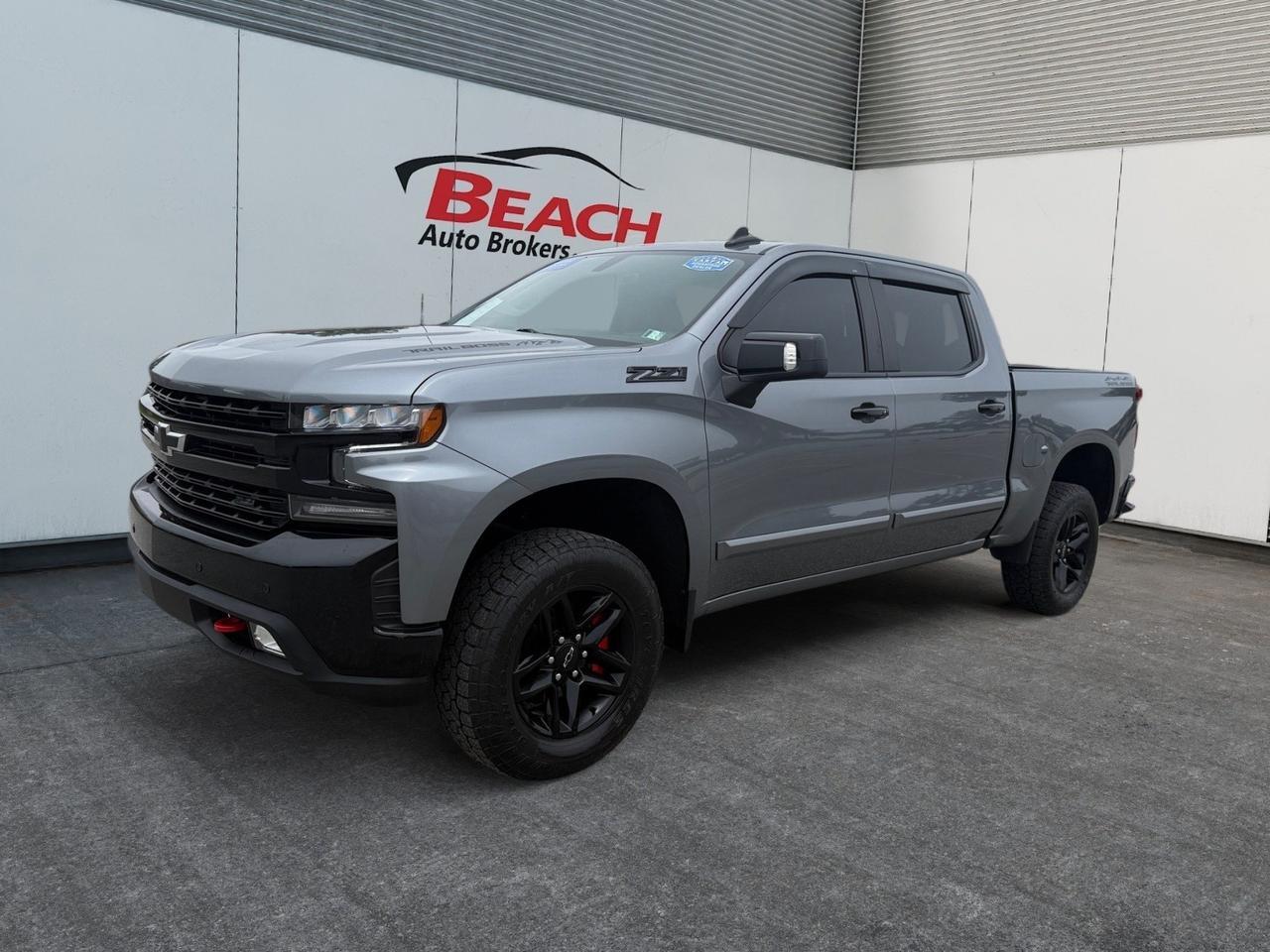 2021 Chevrolet Silverado 1500 LT Trail Boss, HEATED SEATS, BOSE SPEAKERS, UNIVERSAL GARAGE DOOR OPENER, APPLE CARPLAY/ANDROID AUTO, BED LINER, TOW PACKAGE, BACKUP CAMERA, POWER MIRRORS, REMOTE START, MAKE ITS YOURS TODAY!