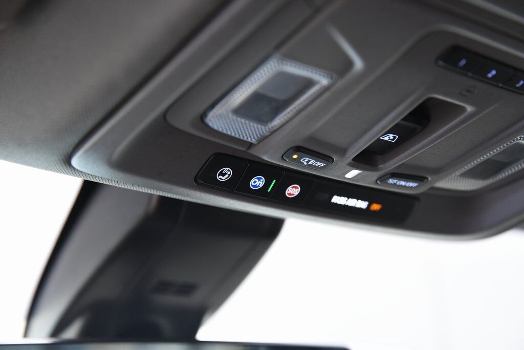 2021 Chevrolet Silverado 1500 LTZ Akron