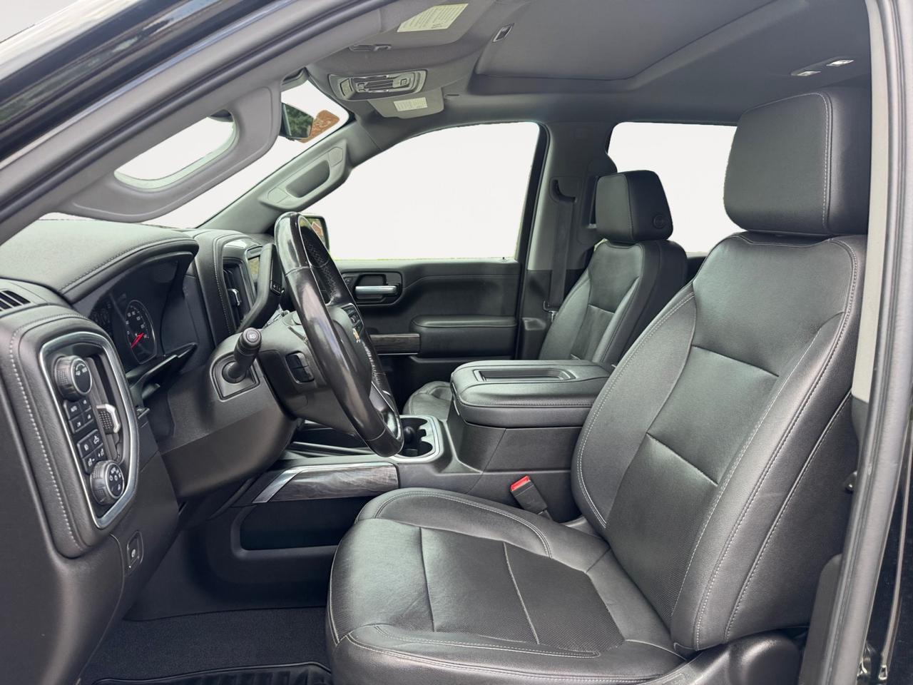 2021 Chevrolet Silverado 1500 LTZ, MEMORY DRIVER SEAT, HEATED & COOLED SEATS, BOSE SPEAKERS, SUNROOF, REMOTE START, APPLE CAR PLAY, 1 OWNER CLEAN CARFAX VEHICLE, THIS TRUCK IS LOADED WITH FEATURES- COME SEE WHY THIS IS THE PERFECT TRUCK FOR YOU!!! Norfolk VA