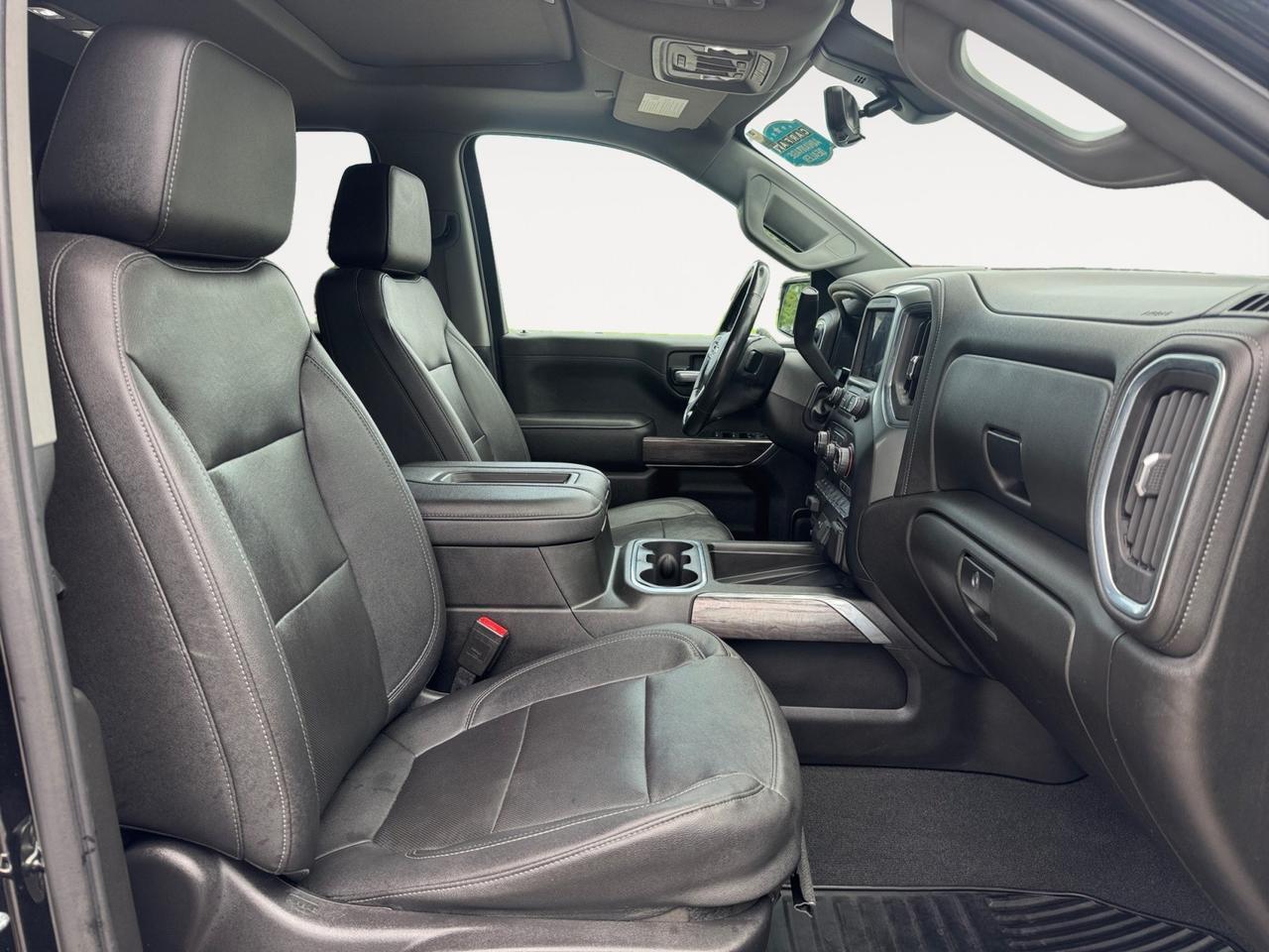 2021 Chevrolet Silverado 1500 LTZ, MEMORY DRIVER SEAT, HEATED & COOLED SEATS, BOSE SPEAKERS, SUNROOF, REMOTE START, APPLE CAR PLAY, 1 OWNER CLEAN CARFAX VEHICLE, THIS TRUCK IS LOADED WITH FEATURES- COME SEE WHY THIS IS THE PERFECT TRUCK FOR YOU!!! Norfolk VA