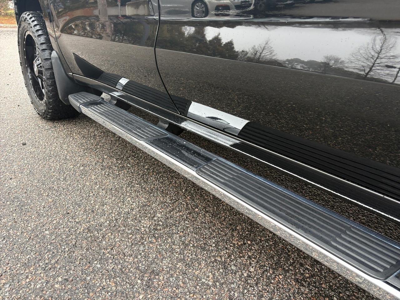 2021 Chevrolet Silverado 1500 LTZ, RUNNING BOARDS, BLIND SPOT ALERT, CUSTOM MOTO METAL WHEELS, HEADS-UP DISPLAY, SUNROOF, HEATED & VENTILATED SEATS, POWER TAILGATE, APPLE CARPLAY/ANDROID AUTO, TOW PACKAGE, POWER SLIDING REAR WINDOW, BACKUP CAMERA, THIS TRUCK HAS IT ALL! Virginia Beach VA