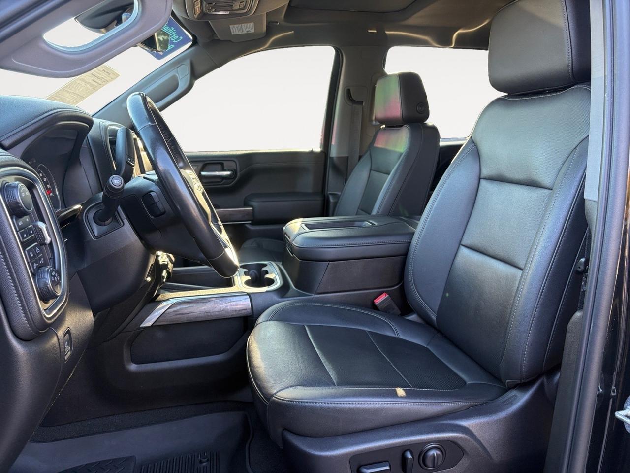 2021 Chevrolet Silverado 1500 LTZ, RUNNING BOARDS, BLIND SPOT ALERT, HEADS-UP DISPLAY, SUNROOF, HEATED AND VENTILATED SEATS, HEATED STEERING WHEEL, POWER TAILGATE, APPLE CARPLAY/ANDROID AUTO, TOW PACKAGE, POWER SLIDING REAR WINDOW, BACKUP CAMERA, THIS TRUCK HAS ANYTHING YOU COULD