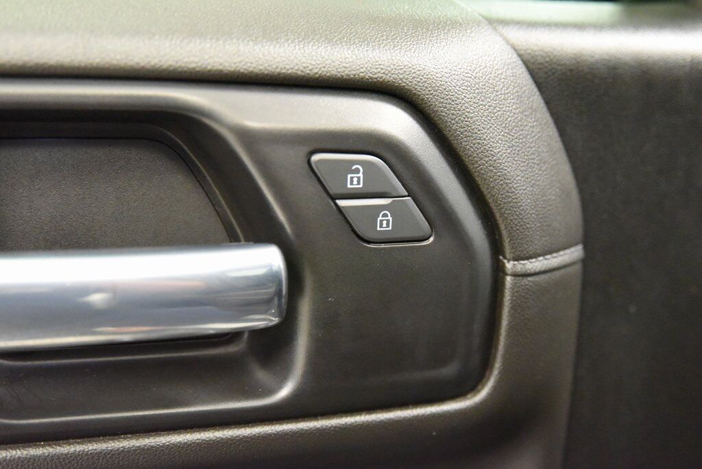 2021 Chevrolet Silverado 1500 RST Akron