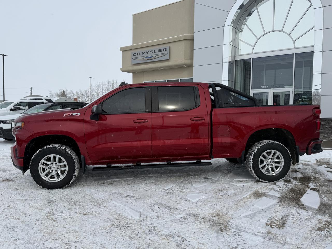 2021 Chevrolet Silverado 1500 RST Crew Cab 4WD | EcoTec3 V8 | Heated Seats | Remote Start | 8IN Touchscreen | Backup Camera Redwater AB