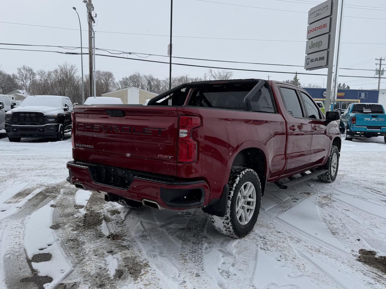 2021 Chevrolet Silverado 1500 RST Crew Cab 4WD | EcoTec3 V8 | Heated Seats | Remote Start | 8IN Touchscreen | Backup Camera Redwater AB