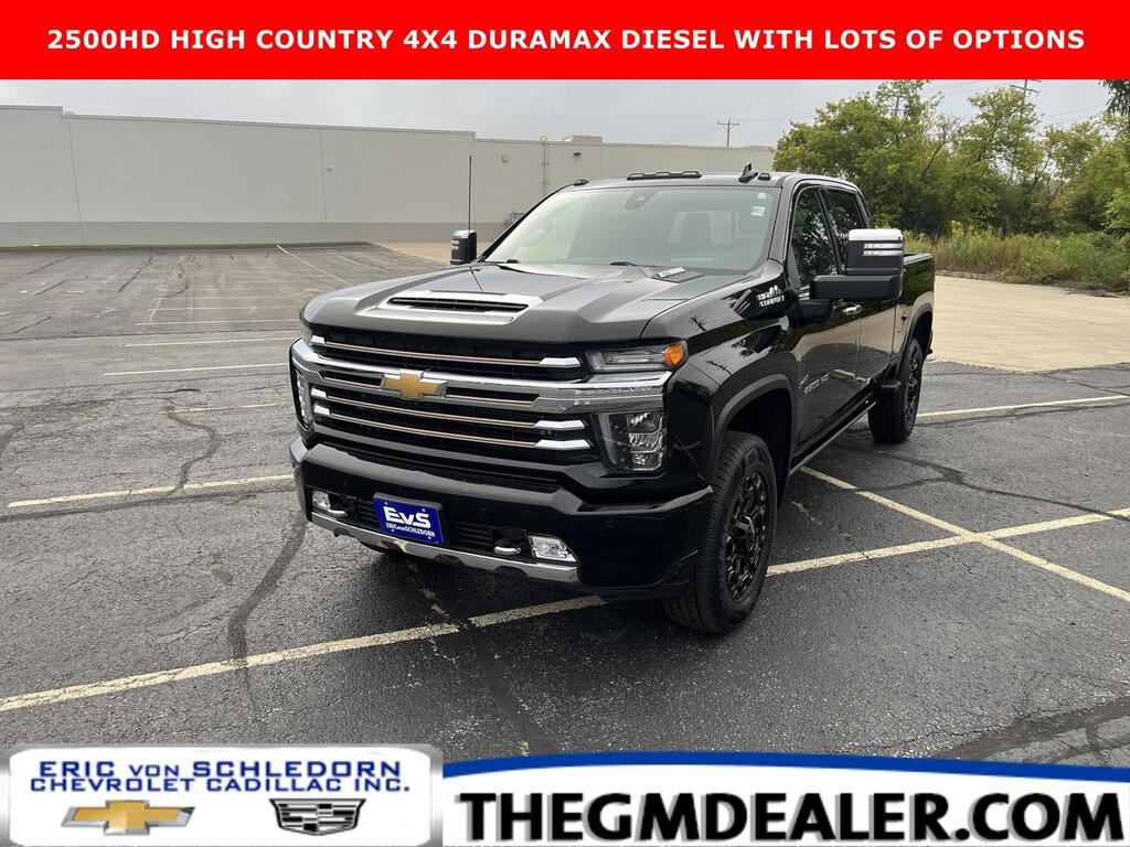 2021 Chevrolet Silverado 2500HD 2500D High Country Z71 Crew Cab 4WD DuramaxDiesel HC-DeluxePkg w/Sunroof Nav 20s PwrAssistSteps Milwaukee WI