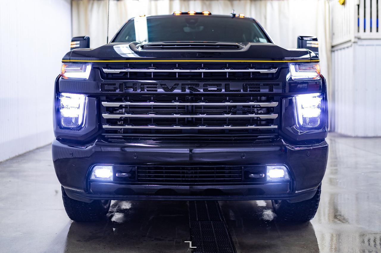 2021 Chevrolet Silverado 2500HD 4x4 Crew Cab LTZ Carhartt Edition Diesel Leather Roof Nav Red Deer AB